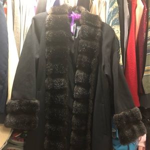 Vintage faux fur lined long coat sz 8